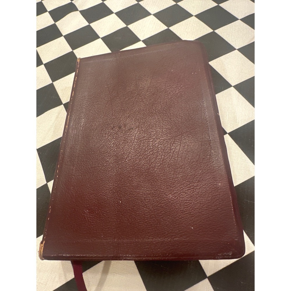 Ryrie Study Bible New International Version NLT Red Letter Moody 1986 indexed